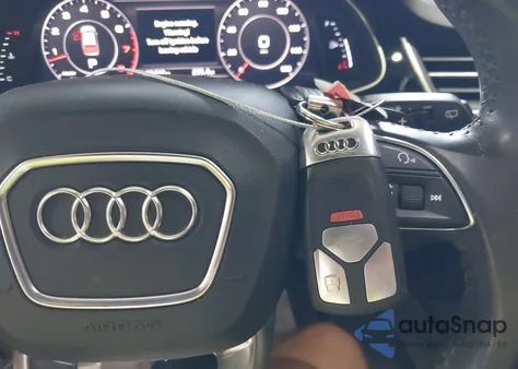 2017 Audi Q7 3.0T Premium из США, поврежденный, VIN WA1VAAF70HD036203